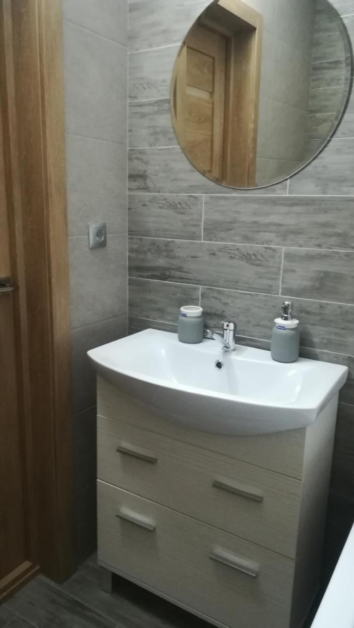 Oliva Apartment วีเต็บส์ ภายนอก รูปภาพ