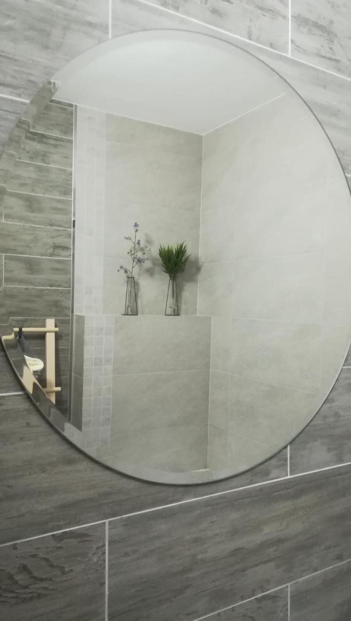 Oliva Apartment วีเต็บส์ ภายนอก รูปภาพ