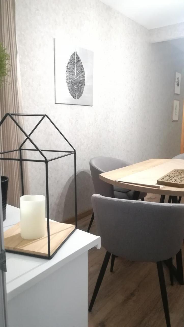 Oliva Apartment วีเต็บส์ ภายนอก รูปภาพ