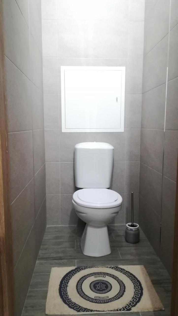 Oliva Apartment วีเต็บส์ ภายนอก รูปภาพ